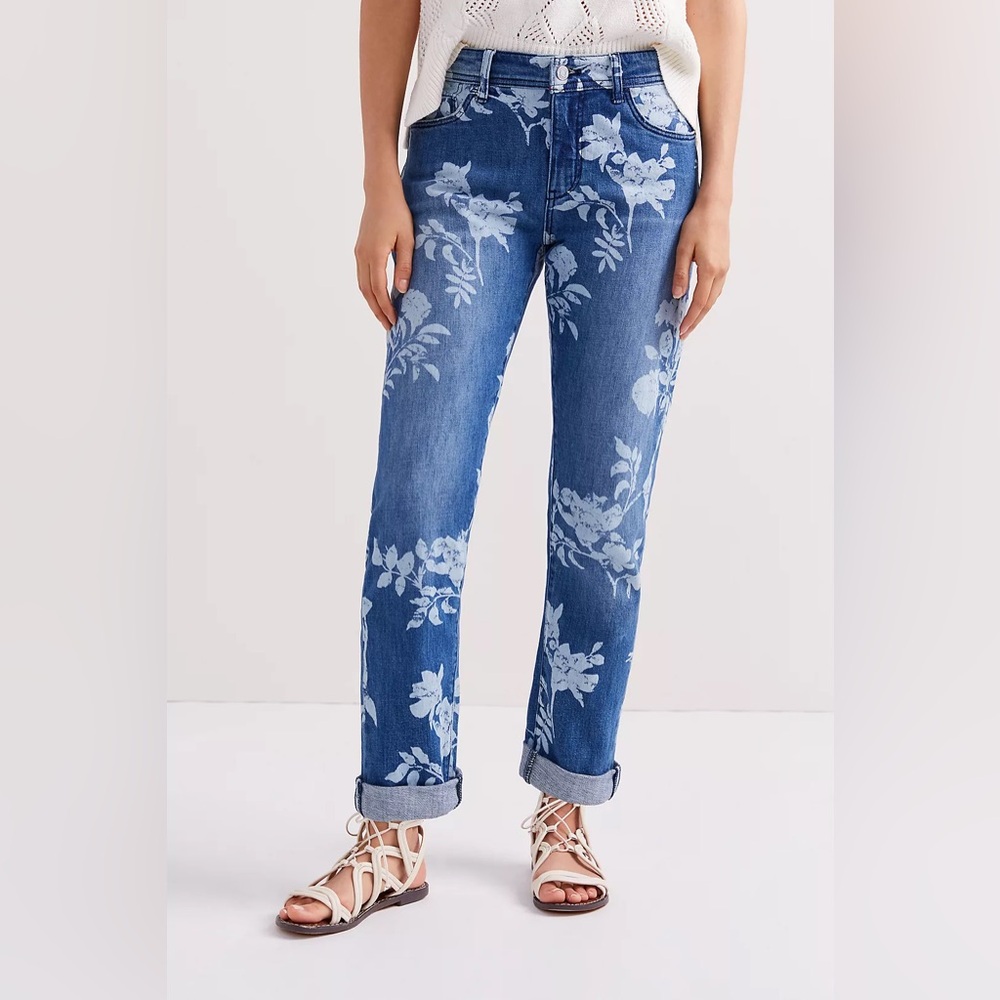 Anthropologie Pilcro The Slim Boyfriend Jeans